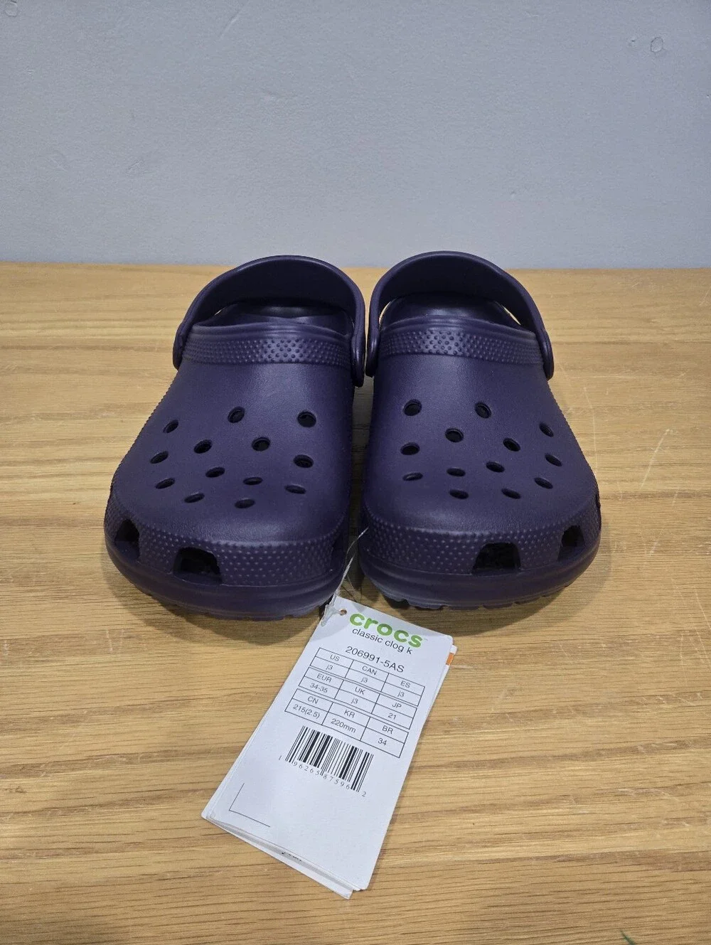 Crocs Kids Classic Clog in Purple